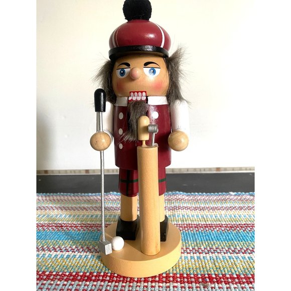 Nutcracker Christmas Decor Plaid Golfer 10 Inches wooden Place ans Time - Picture 2 of 7
